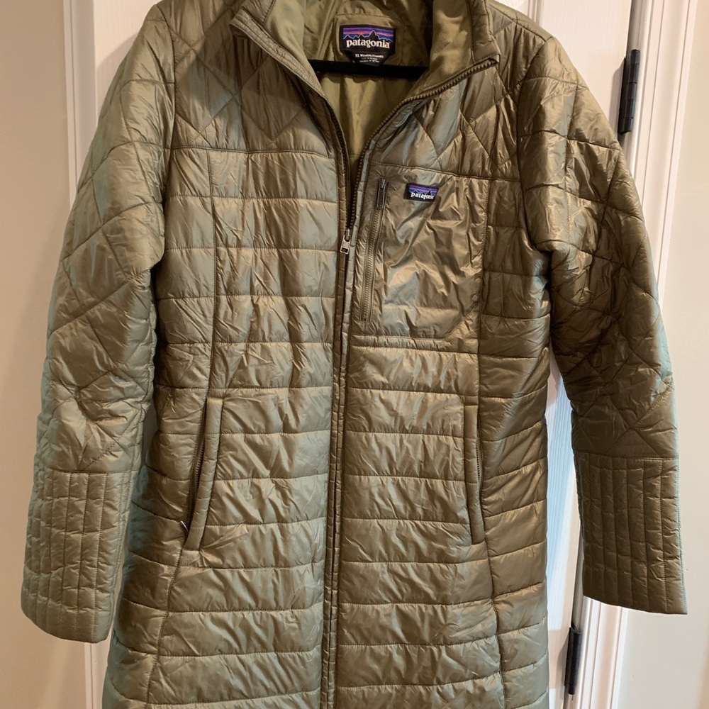 Patagonia Coat! In olive, women’s size XL